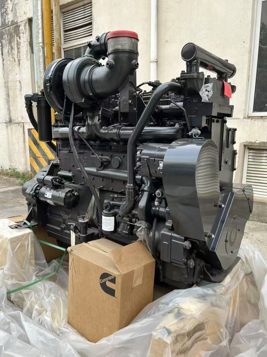 Cummins QSK19-700760 engine - imported new machine in stock